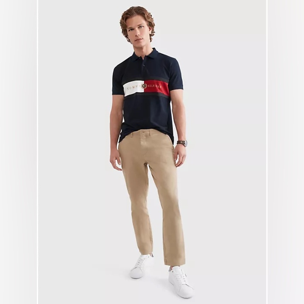 Tommy Hilfiger Slim Fit Coupe Etroite Khaki Pants.  Mens 36/34.  Like new